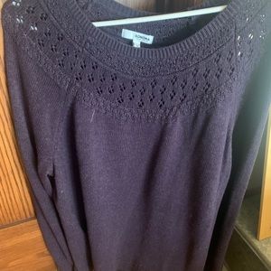 Women’s sweater